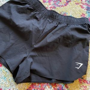 GYMSHARK SHORTS SIZE SM